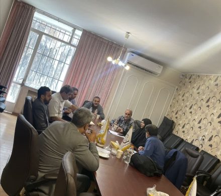 اولین نشست کمیته تخصصی رفاهی کانون عالی انجمن های صنفی کارگران به ریاست آقای اکبر عباسی عضو هیئت مدیره و رییس کمیته مذکور