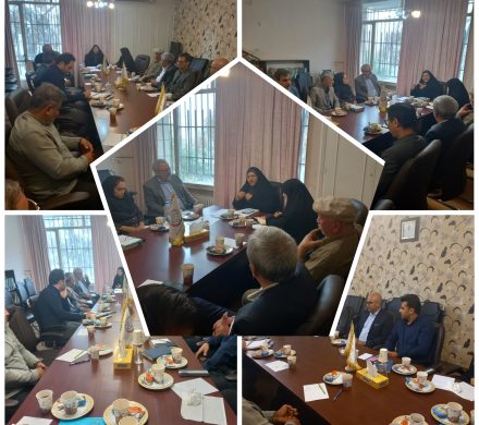 دومین نشست هیئت اندیشه ورزی کانون عالی انجمنهای صنفی کارگران باحضورجمعی ازمسئولان انجمن های صنفی کارگری استان تهران