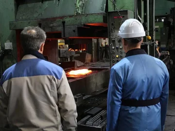 لیست مطالبات کارگران از رئیس جمهور؛ از اجرای ماده ۴۱ قانون کار تا لغو قانون افزایش سن بازنشستگی