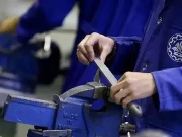 رئیس کانون عالی انجمن صنفی کارگران مطرح کرد؛ کارگران؛ ستون‌های استوار در توفان بحران‌ها