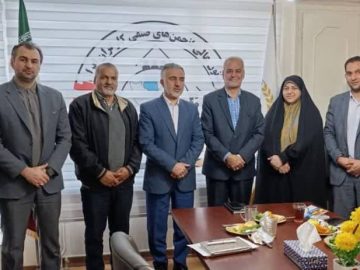 حداقل حقوق باید واقعی باشد؛ مطالبه جدی در دیدار کارگران با نماینده مجلس