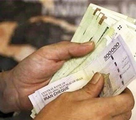 مجلس افزایش حقوق ۲ بار در سال را قانونی کند