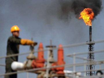 بیانیه کانون انجمنهای صنفی کارگران پالایشگاههای گاز استان بوشهر ؛ “با تمام توان ایستاده ایم” 