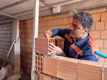کارگر ساختمانی قربانی قانون های بدون پشتوانه