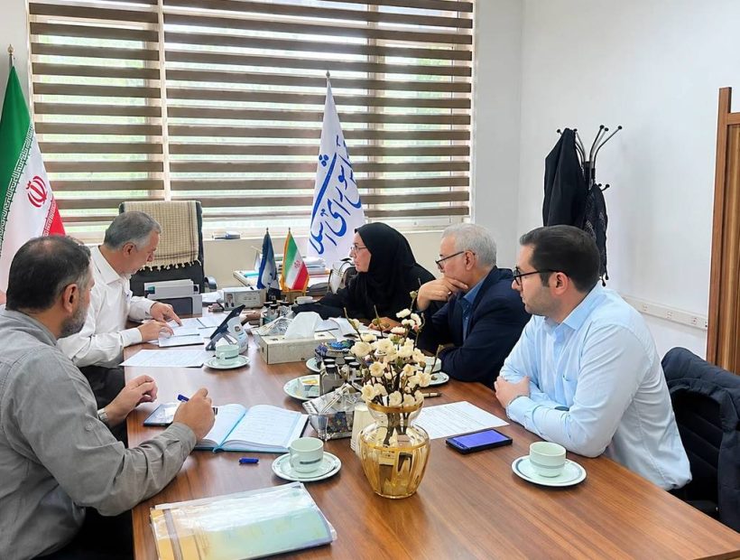 بررسی اصلاح قانون کار در نشست کانون عالی انجمن‌های صنفی کارگران با دکتر سراج عضو کمیسیون اجتماعی مجلس
