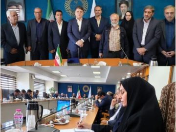 نشست مشترک تشکلات کارگری و بازنشستگی با معاون وزیر کشور